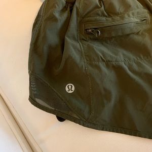 Lululemon Shorts Size 2